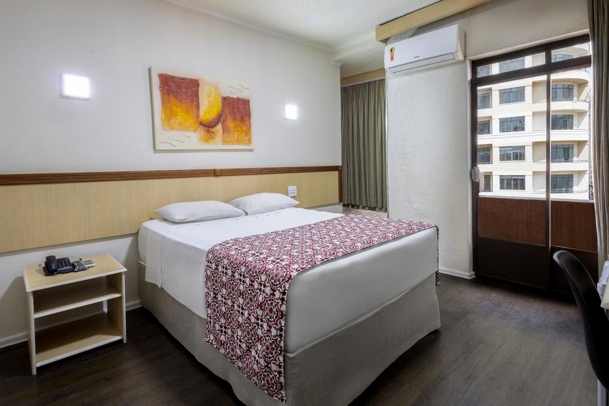 Hotel Euro Suite Sao Paulo By Nacional Inn - A 600 Metros Da Rua 25 De Marco Екстер'єр фото